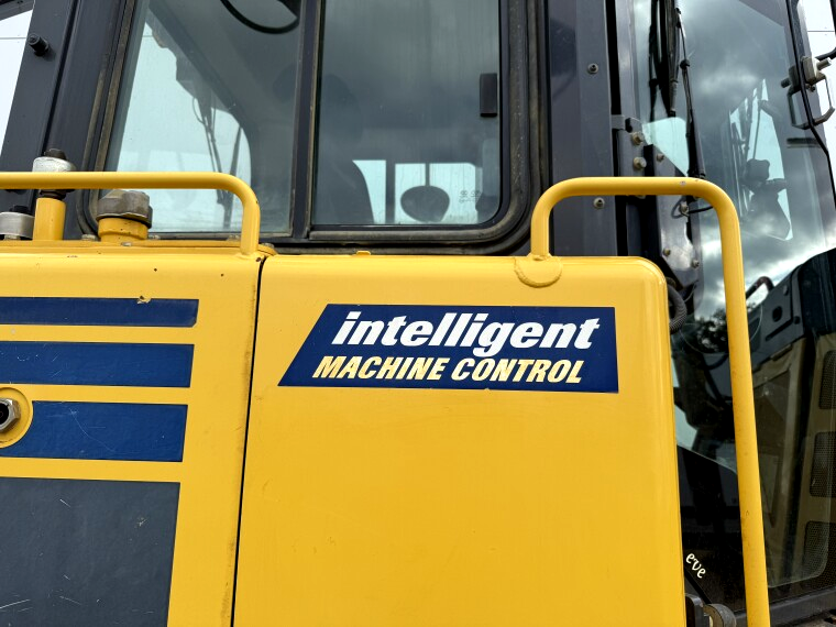 bulldozer komatsu d65pxi 18