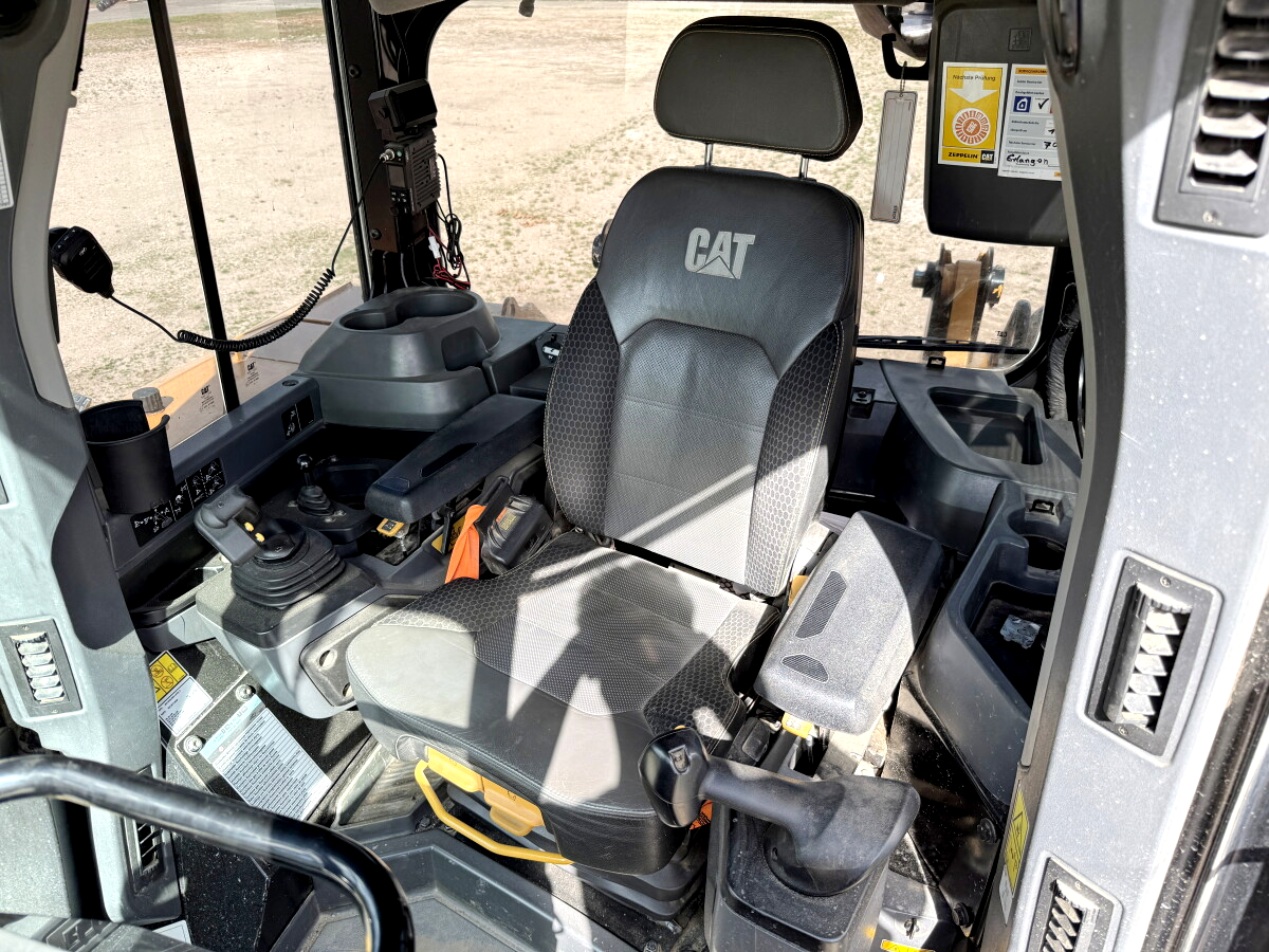 caterpillar d6xe lgp 