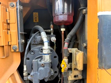pelles hydrauliques case cx 135 sr 