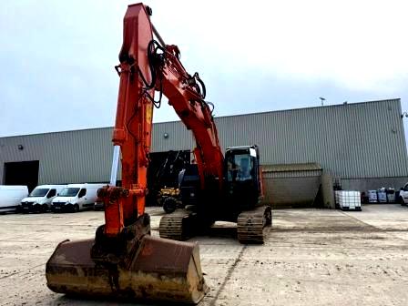 pelles hydrauliques hitachi zx 225 uslc 5b 