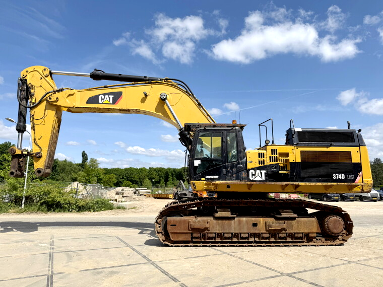 Pelleteuse Caterpillar 374DL ME