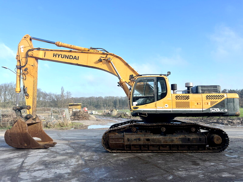 Pelleteuse Hyundai R520LC-9