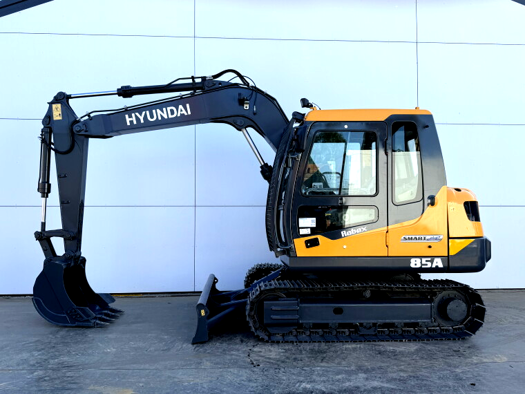 Pelleteuse Hyundai R85A