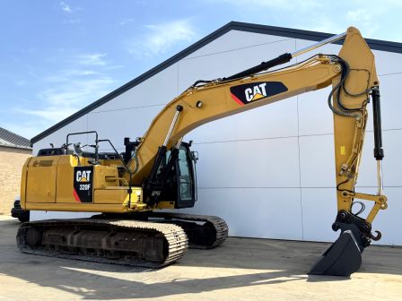 Pelleteuse pelleteuse caterpillar 320fl