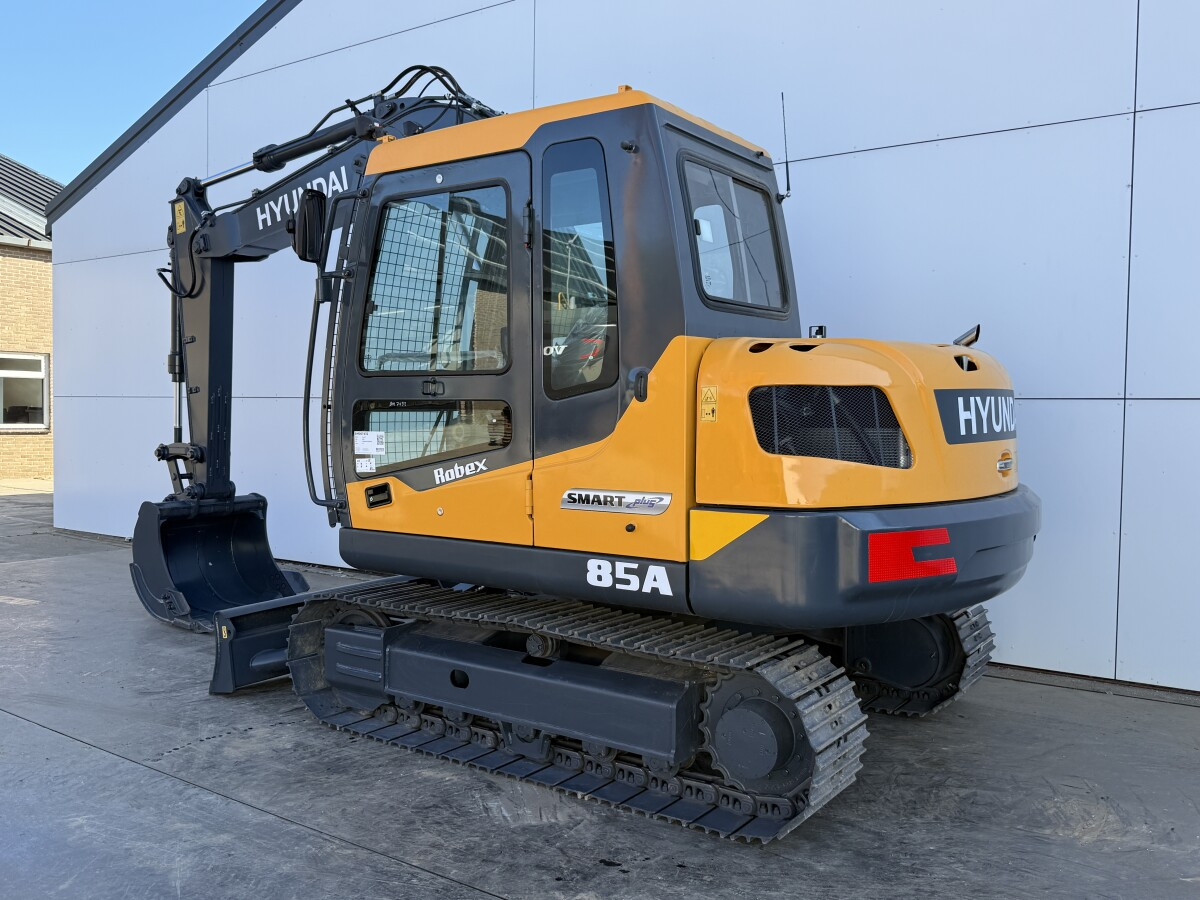 Pelleteuse pelleteuse hyundai r85a