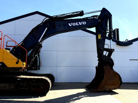 Pelleteuse pelleteuse volvo ec480el